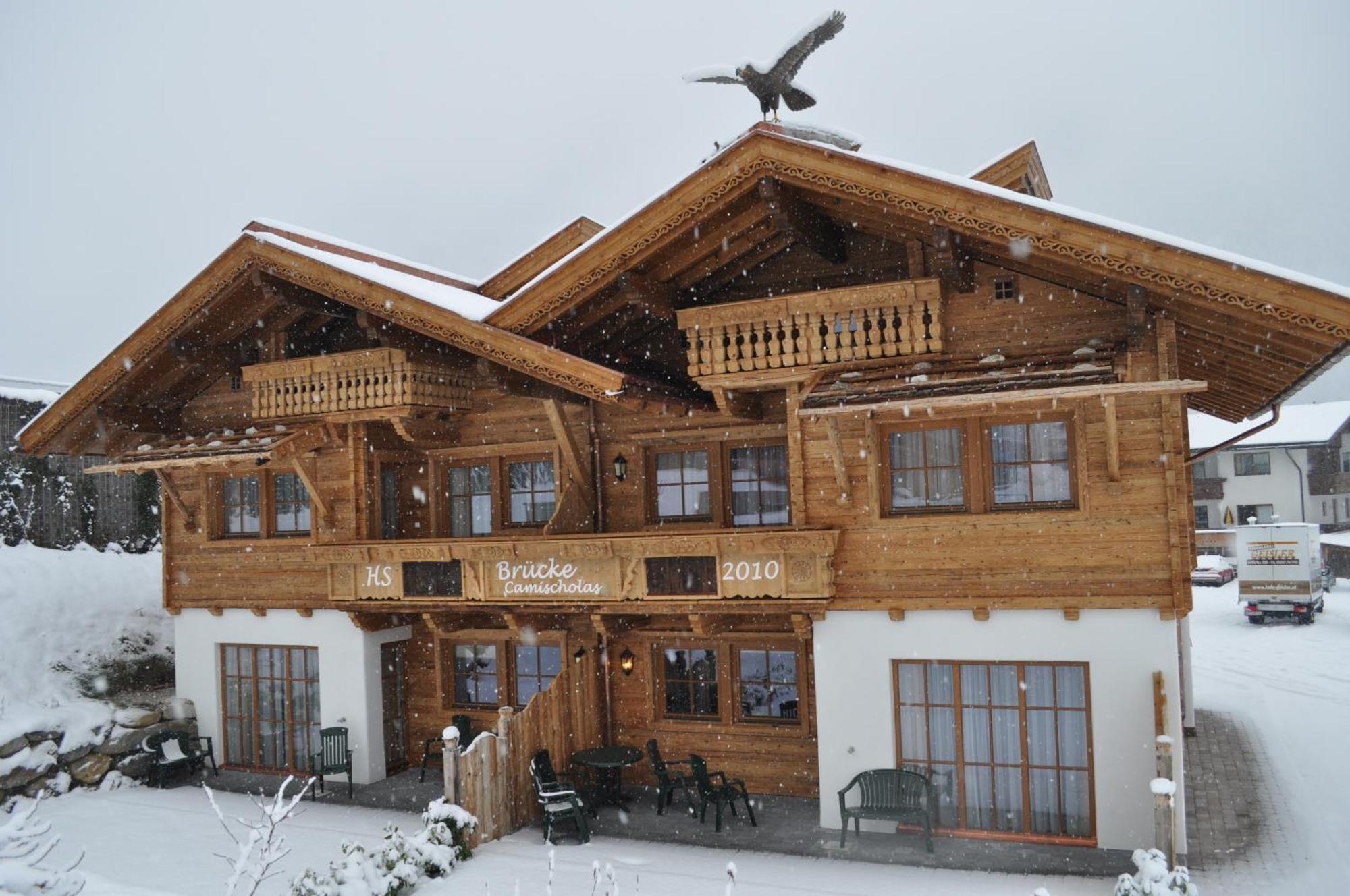 Alpenchalet Bruecke Майрхофен Экстерьер фото